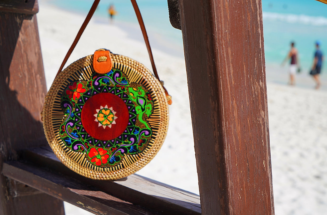 Handmade Rattan Bag: Soleil Brilliant Carved with Pattern