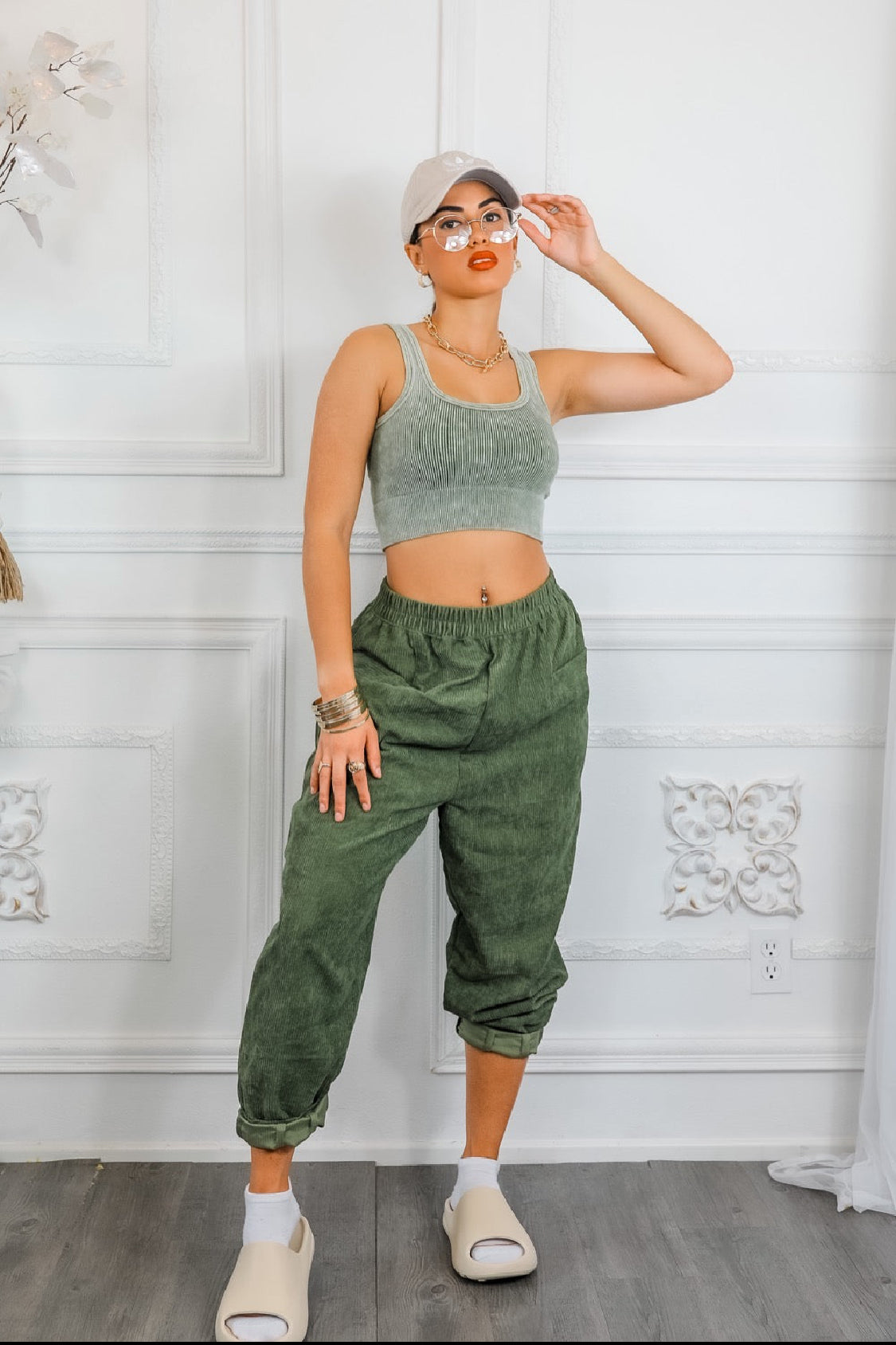 Purple Ribbed Cropped Top & Corduroy Pocket Front Pants Set: Hung Up On You
