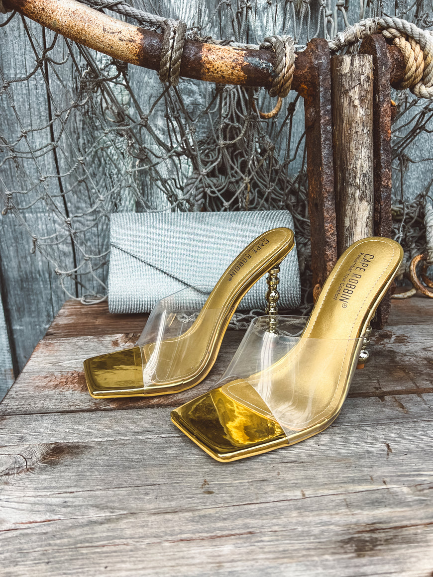 Showstopper Cape Robbin Gold Patent Leather Heels