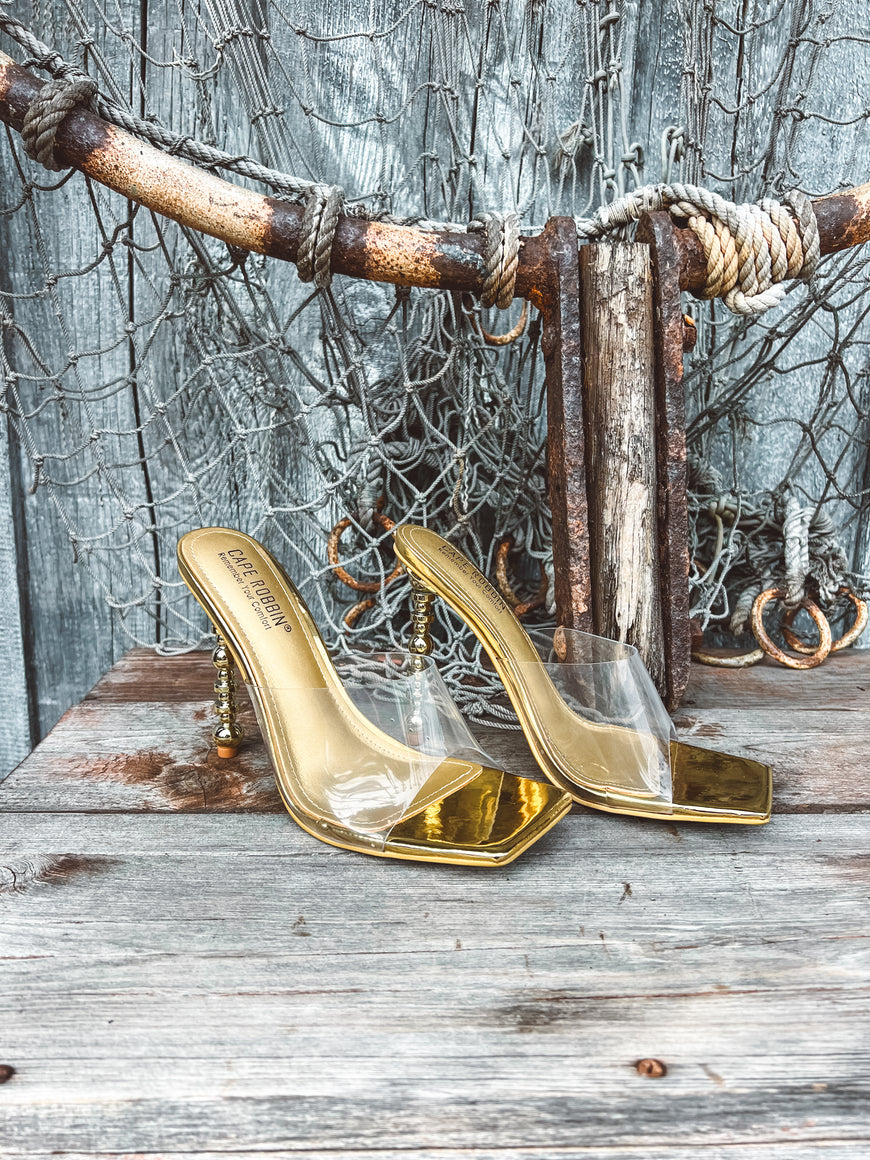 Showstopper Cape Robbin Gold Patent Leather Heels