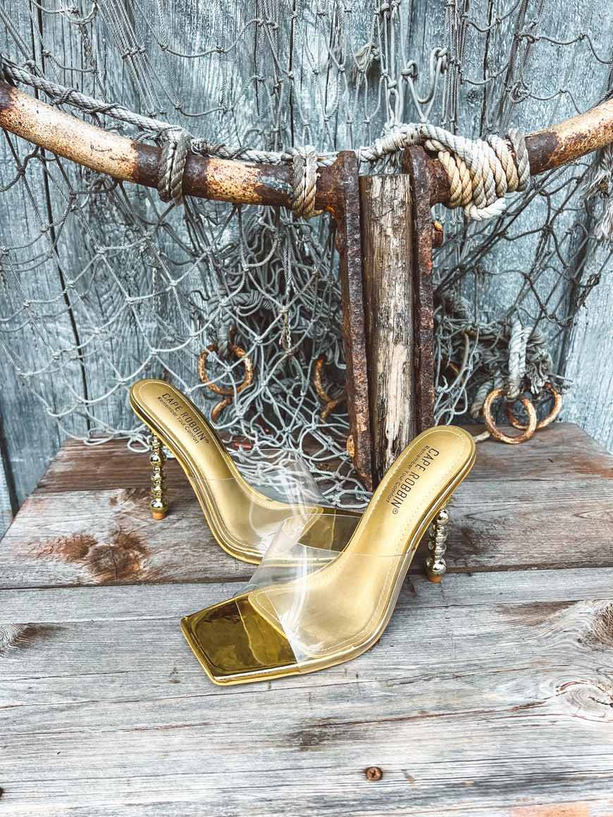 Showstopper Cape Robbin Gold Patent Leather Heels
