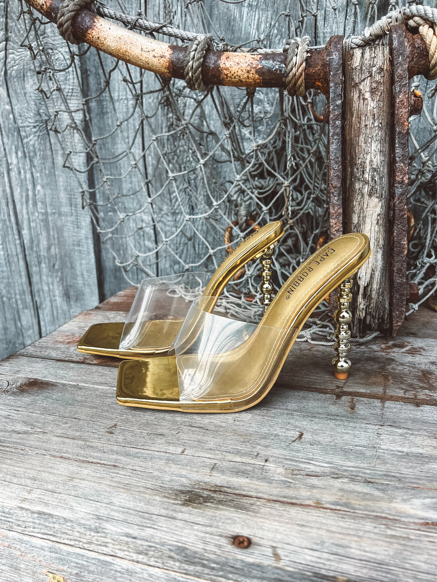 Showstopper Cape Robbin Gold Patent Leather Heels