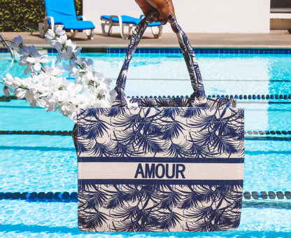 Blue Beach Tote: Amour Tropical Pattern Tote Bag