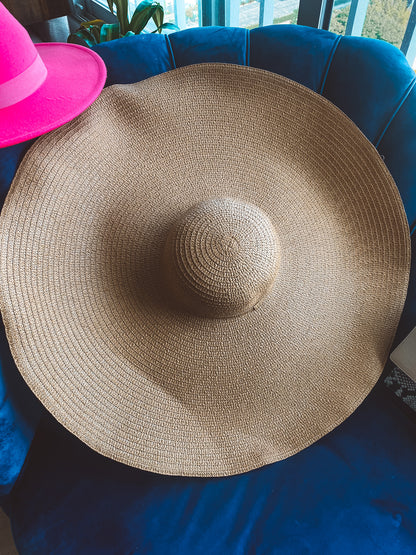 large wide brim straw hat: The Shade is Real