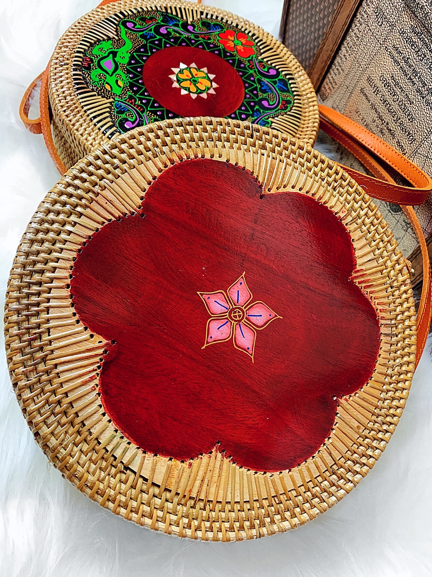 Handmade Rattan Bag: Soleil Brilliant Carved with Pattern