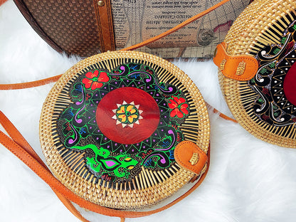 Handmade Rattan Bag: Soleil Brilliant Carved with Pattern