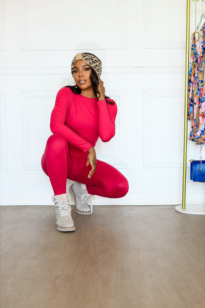Long Sleeve Crew Neck Top & Leggings: Chilling in Style Microfiber